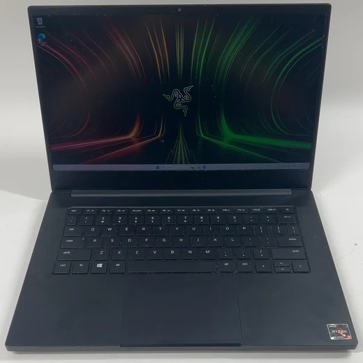 Razer Blade 14 RZ09-0370 14" Ryzen 9 5900HX 3.3GHz 16GB RAM 1TB SSD